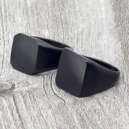 GeoBlack Square Ring
